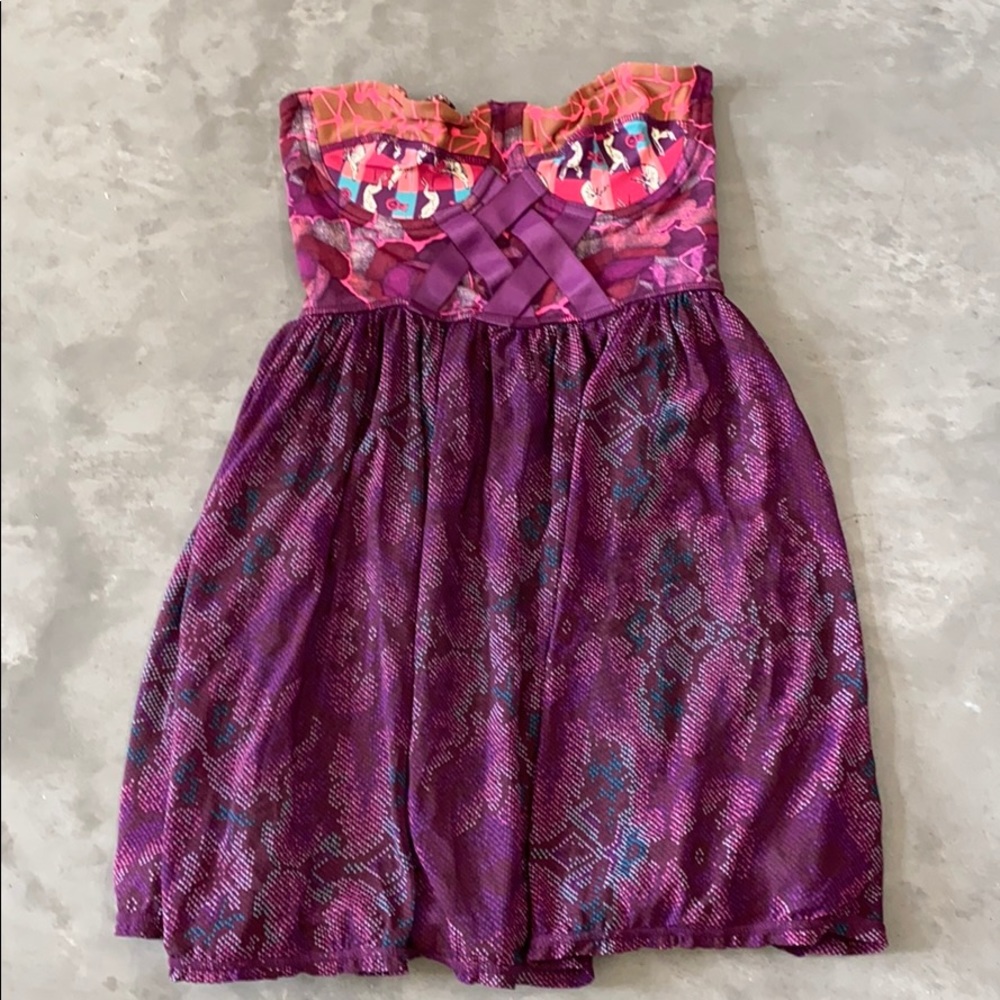 Mini strapless dress